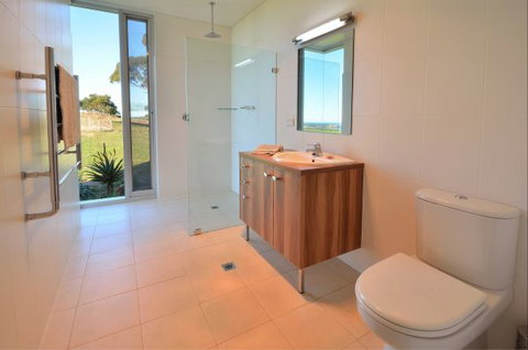 Tammar Ridge - Sunshine Coast Tourism 7