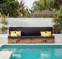 Tamarama Beach House - Holiday Sunshine Coast