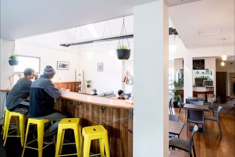 The Nook Backpackers - Sunshine Coast Tourism 8