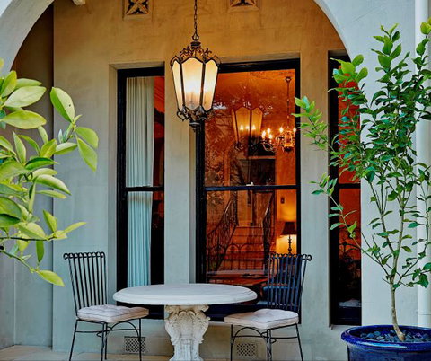 The Suites, Villa Belgravia - Sunshine Coast Tourism 9