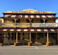 Victoria Hotel - Strathalbyn - Holiday Sunshine Coast