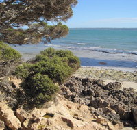 Wallaby Beach House - Sunshine Coast Tourism