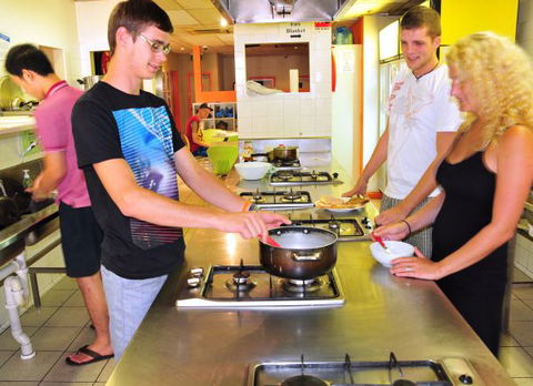 Westend Backpackers - Sunshine Coast Tourism 5