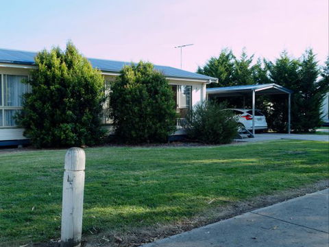 Woodbyne Resort - Sunshine Coast Tourism 0
