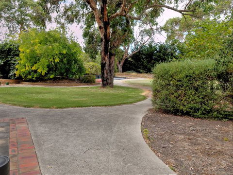 Woodbyne Resort - Sunshine Coast Tourism 3