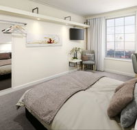 Woodroffe Hotel - Holiday Sunshine Coast