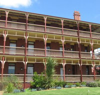 Yarra House - Holiday Sunshine Coast
