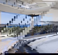 Port Stephens Holiday Rentals - Holiday Sunshine Coast