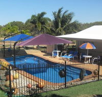 Stanage Bay Accommodation  Boat Hire - Holiday Sunshine Coast