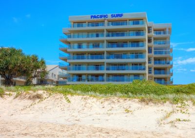 Pacific Surf - Sunshine Coast Tourism 12