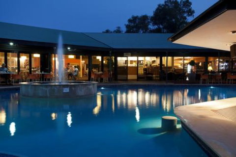 Alice Springs Resort–Mercure - Sunshine Coast Tourism 8