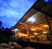 Emerald Springs Roadhouse - Holiday Sunshine Coast