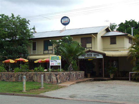 Pine Creek Hotel/Motel - Holiday Sunshine Coast 8
