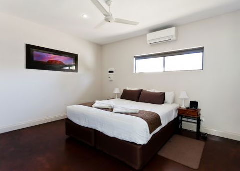 Alice On Todd–Tourist Apartments - Holiday Sunshine Coast 3