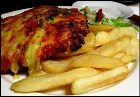 Darwin River Tavern - Sunshine Coast Tourism 7