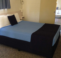 Emerald Motor Inn - Sunshine Coast Tourism