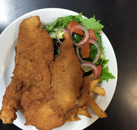 Lakes Creek Hotel - Sunshine Coast Tourism