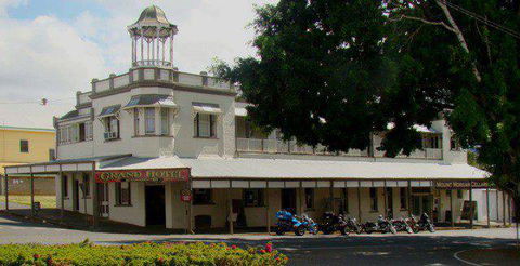 Grand Hotel Mount Morgan - Sunshine Coast Tourism 14