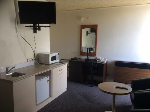 Boat Harbour Motel - Holiday Sunshine Coast 18