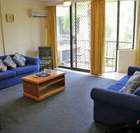 Aussie Resort - Sunshine Coast Tourism