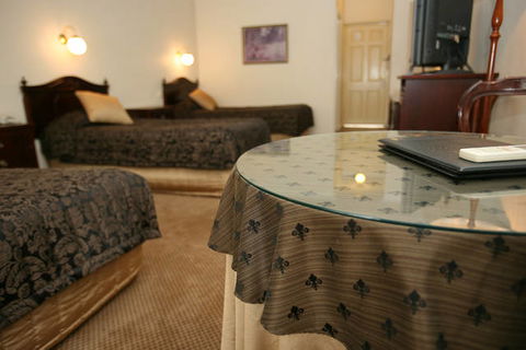 Australian Heritage Motor Inn - Holiday Sunshine Coast 5