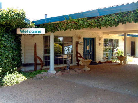 Australian Homestead - Holiday Sunshine Coast 0