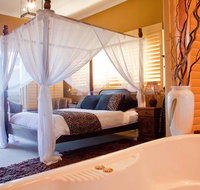 Avocado Sunset Bed  Breakfast - Sunshine Coast Tourism