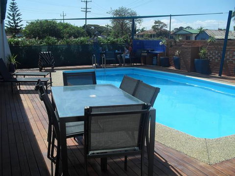 Bali Hi Motel - Sunshine Coast Tourism 0