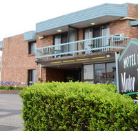 Motel 10 - Holiday Sunshine Coast