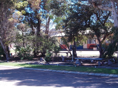Bayview Motel Esperance - Sunshine Coast Tourism 2