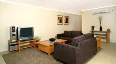 Beach Blue Resort - Sunshine Coast Tourism 3