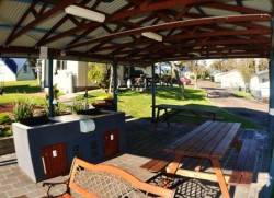 Beach Cabins Merimbula - Sunshine Coast Tourism 9