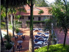 Beaches Serviced Apartments - Holiday Sunshine Coast 1