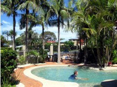 Beaches Serviced Apartments - Holiday Sunshine Coast 3
