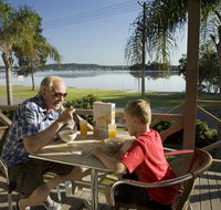 Belmont Pines Lakeside Holiday Park - Sunshine Coast Tourism