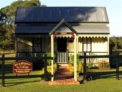 Belvoir B & B Cottages - Sunshine Coast Tourism 1