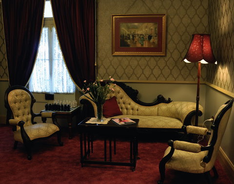 Bli Bli House Luxury Accommodation - Sunshine Coast Tourism 7