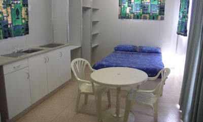 Blue Dolphin Caravan Park & Holiday Village - Sunshine Coast Tourism 1