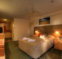 Blue Waters Motel - Sunshine Coast Tourism