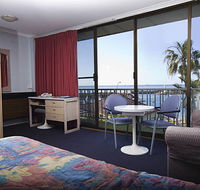 Boat Harbour Motel - Sunshine Coast Tourism