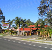 Bomaderry Motor Inn - Holiday Sunshine Coast