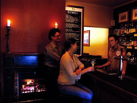 Briars Country Lodge And Briars Historic Inn - Sunshine Coast Tourism 2