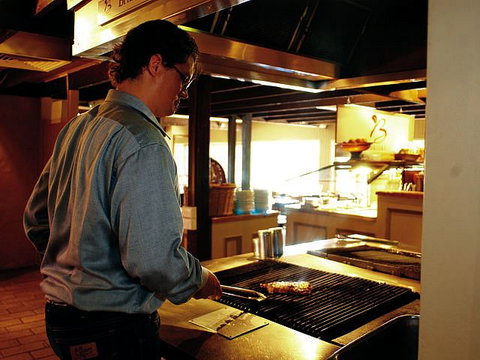 Briars Country Lodge And Briars Historic Inn - Sunshine Coast Tourism 3