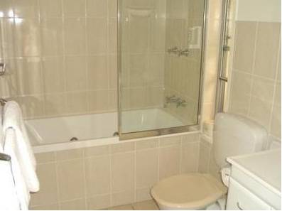 Bundaberg Coral Villa Motel - Holiday Sunshine Coast 0