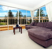 Burleigh Mediterranean Resort - Sunshine Coast Tourism