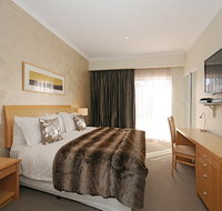 Burns Beach Bed and Breakfast - Sunshine Coast Tourism