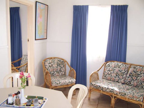 Busselton Jetty Chalets - Sunshine Coast Tourism 1