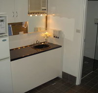 Camellia Motel - Sunshine Coast Tourism