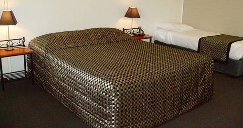 Campbelltown Colonial Motor Inn - Holiday Sunshine Coast 4