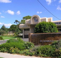 Camperdown Cascade Motel - Sunshine Coast Tourism